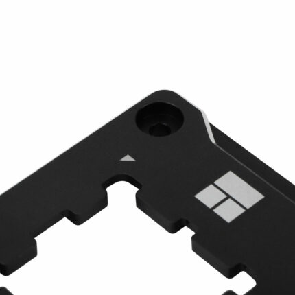 S71018468_1